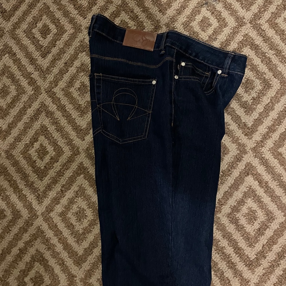 Jeans - Picture 3 of 6